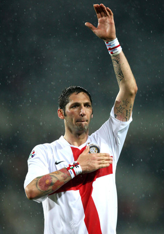 1-0，24岁热苏斯一剑封喉，率队掀翻狼队，拒绝英超2连败（1-0！24岁热苏斯绝杀，率队力克狼队，避免英超两连败）