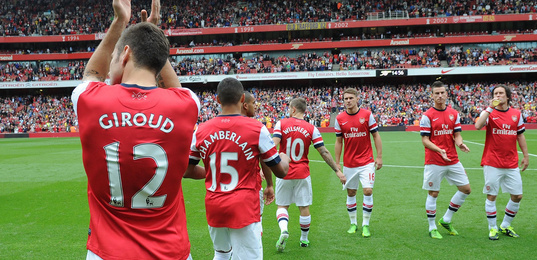 后卫防守不被过人的关键动作（后卫不被过人的关键防守动作）