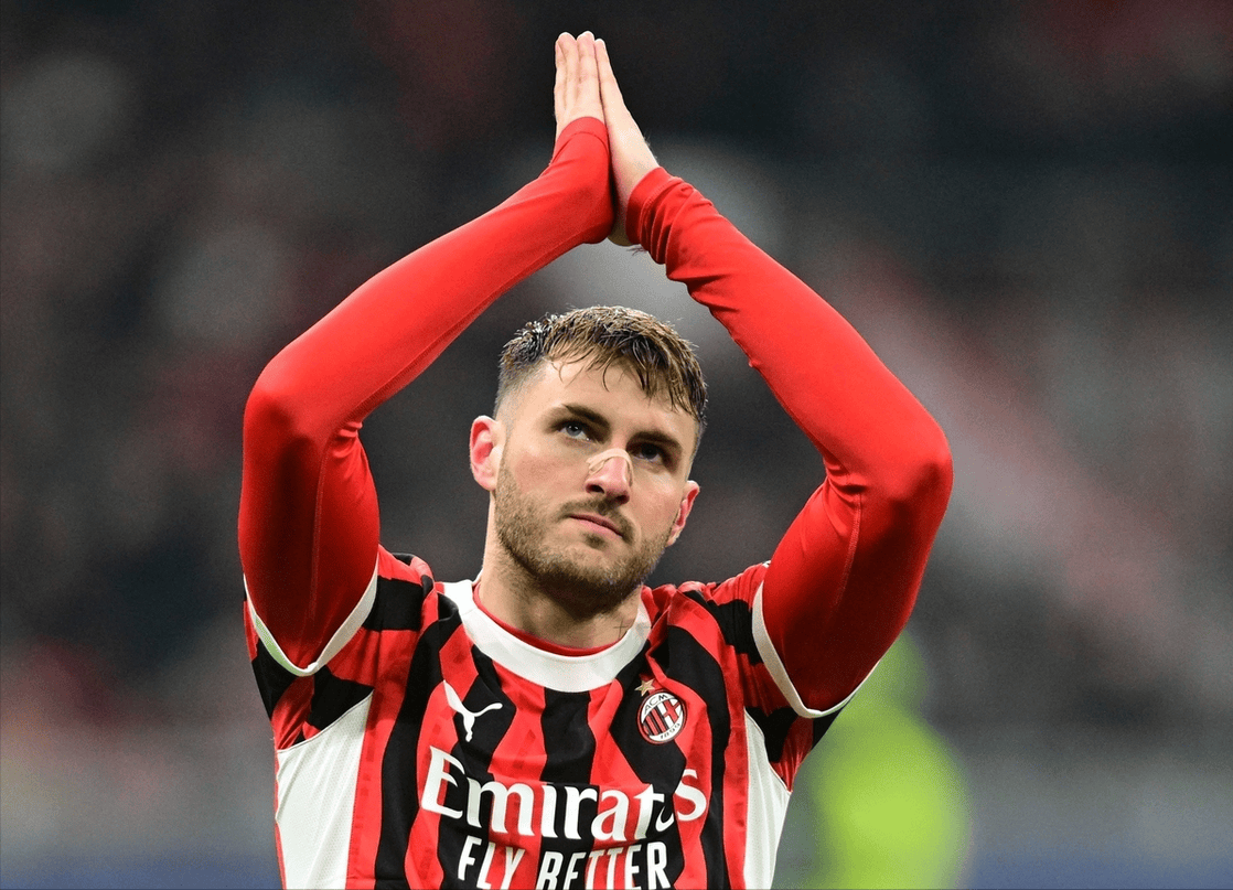 欧联对阵格拉茨风暴，卡拉布里亚打进挑球过人后精彩进球（欧联战格拉茨风暴，卡拉布里亚挑球过人后精彩破门）