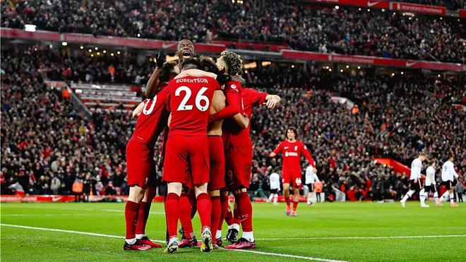 施洛特贝克：吉拉西最近过得确实不容易，但教练一直信任他（施洛特贝克：吉拉西近段时间不顺，主帅始终力挺他）