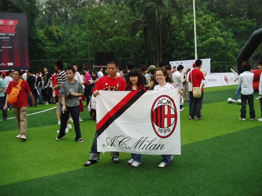 荷兰大名单：范戴克领衔；费耶诺德球员瓦伦特首次入选（荷兰队名单公布：范戴克压阵，费耶诺德的瓦伦特首次入选）