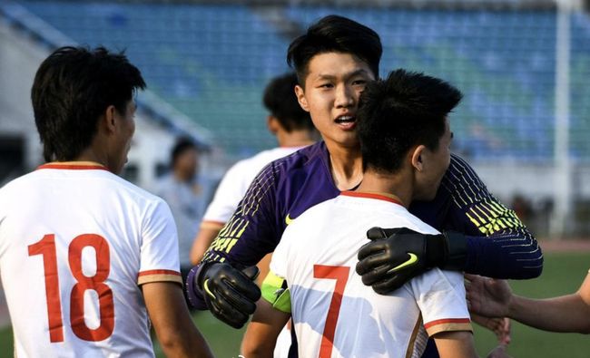 澳超半场：博雷洛远射造险，西悉尼流浪者0-0布里斯班狮吼（澳超半场战报：博雷洛远射制造威胁，西悉尼流浪者暂0-0布里斯班狮吼）