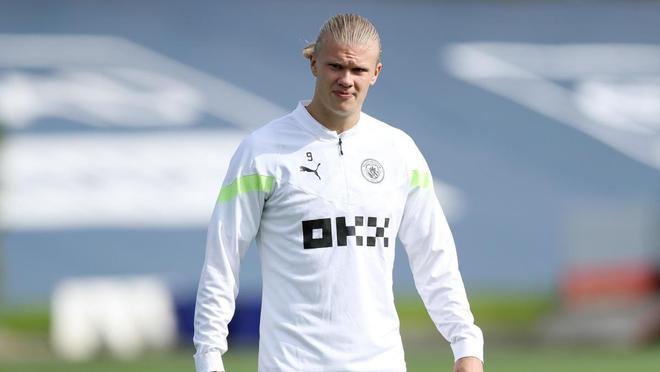 西班牙队史自然年射手榜：奥亚萨瓦尔2025年打入9球并列第4（奥亚萨瓦尔2025年斩获9球，位列西班牙队史自然年进球榜并列第4）