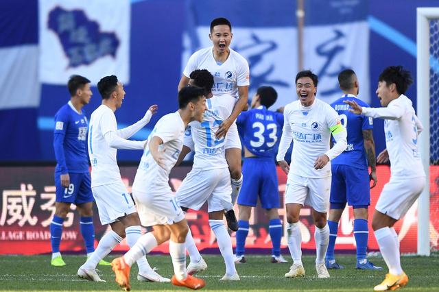 红星新闻：华夏幸福583万买两场比赛，一中间人截留超300万（红星新闻称华夏幸福花583万购两场比赛，中间人抽走逾300万）