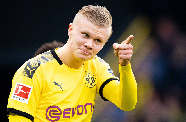 记者：特瓦斯的工资帽规则是13年的，现在25年了，该调整了（记者：特瓦斯的工资帽沿用自2013年，如今已到2025年，是时候更新了）