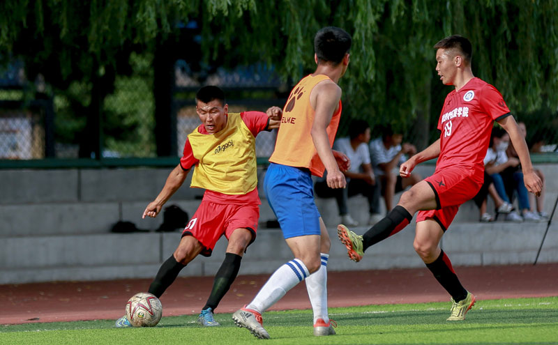 福登：这是最疯狂的比赛之一，之前错过机会后我渴望证明自己（福登：这可能是最疯狂的一战，错失良机后我更想自证）