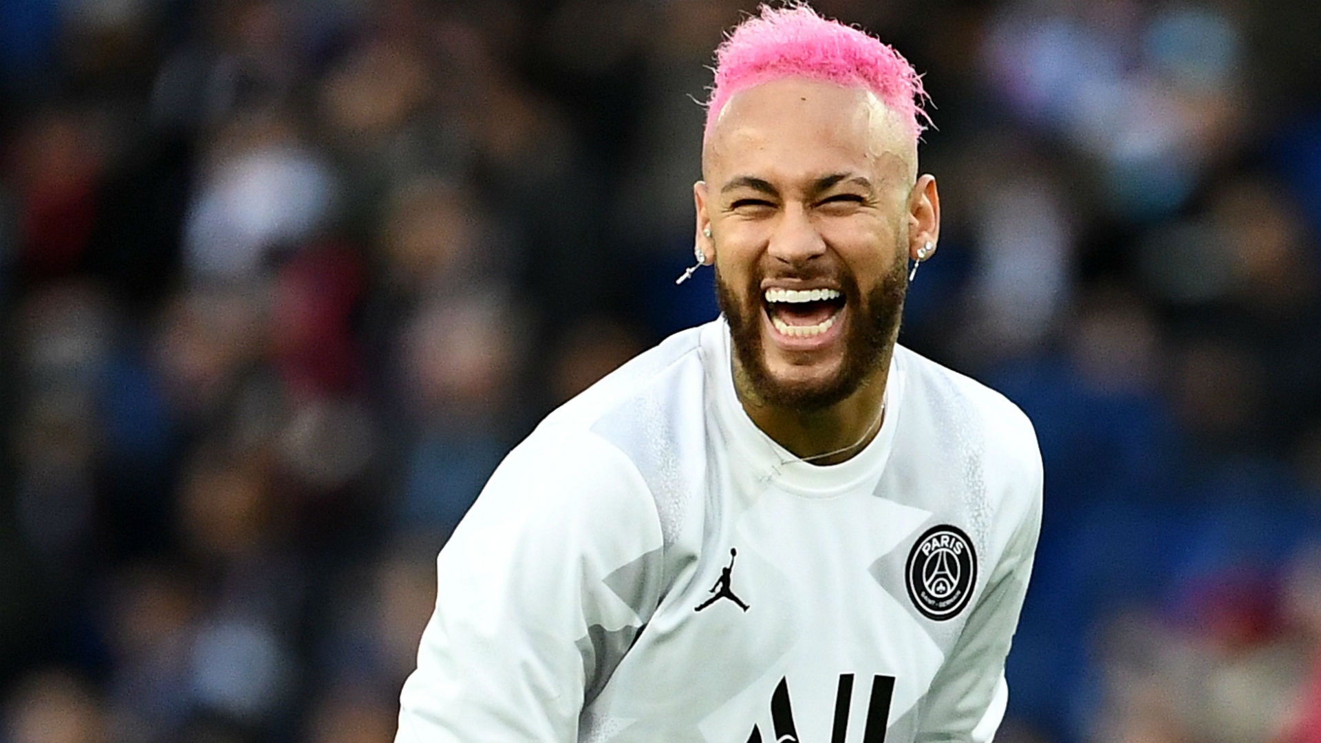 王钰栋新经纪公司：曾代理莱万、拜尔，旗下球员多在德国、瑞士踢球（王钰栋加盟新经纪：曾服务莱万、拜尔，客户多在德瑞联赛效力）