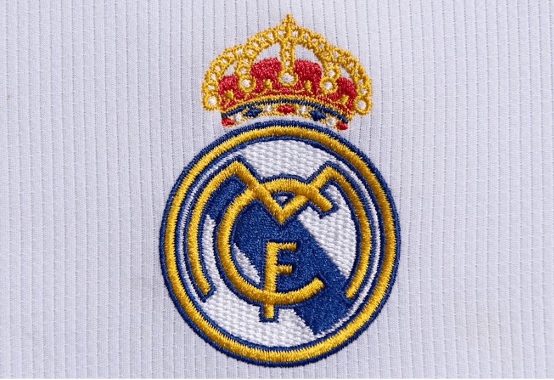 申花与津门虎历史共计交手47次，战绩为20胜17平10负（申花对津门虎交锋史： 47战20胜17平10负）